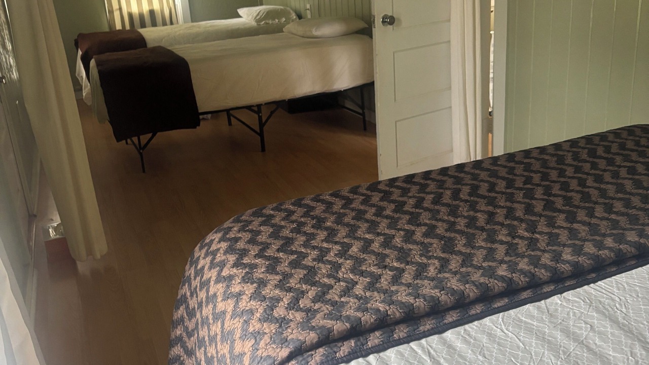 Photo of Bedroom in Junction