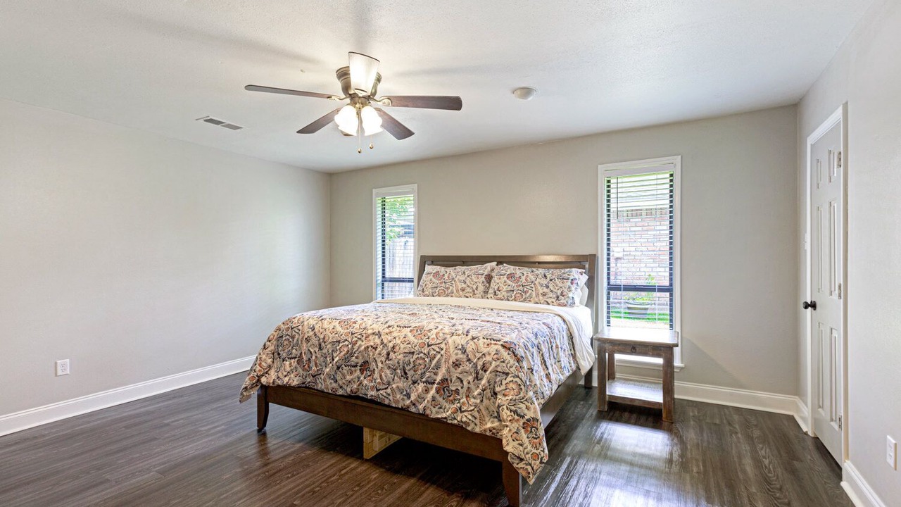 Photo of Bedroom in South Baton Rouge