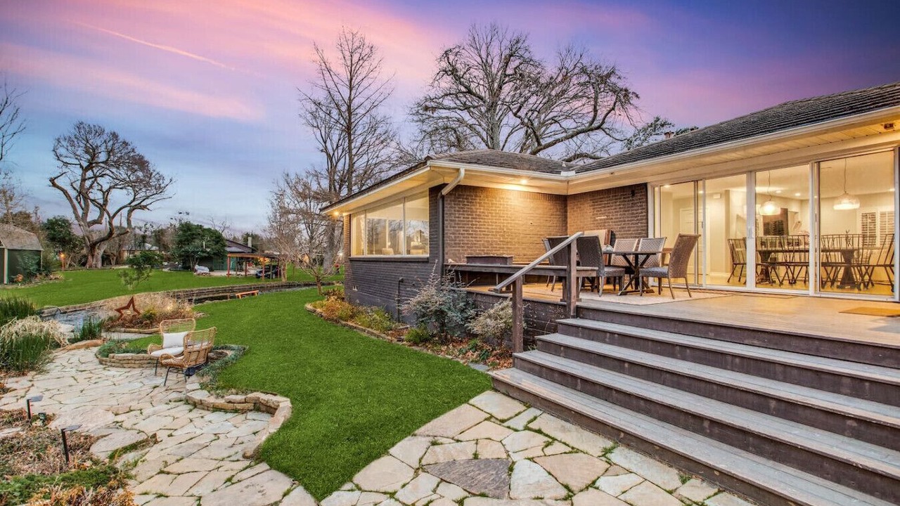 Photo of Outdoor in Dallas