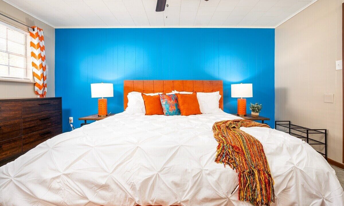 Photo of Bedroom in Pineville