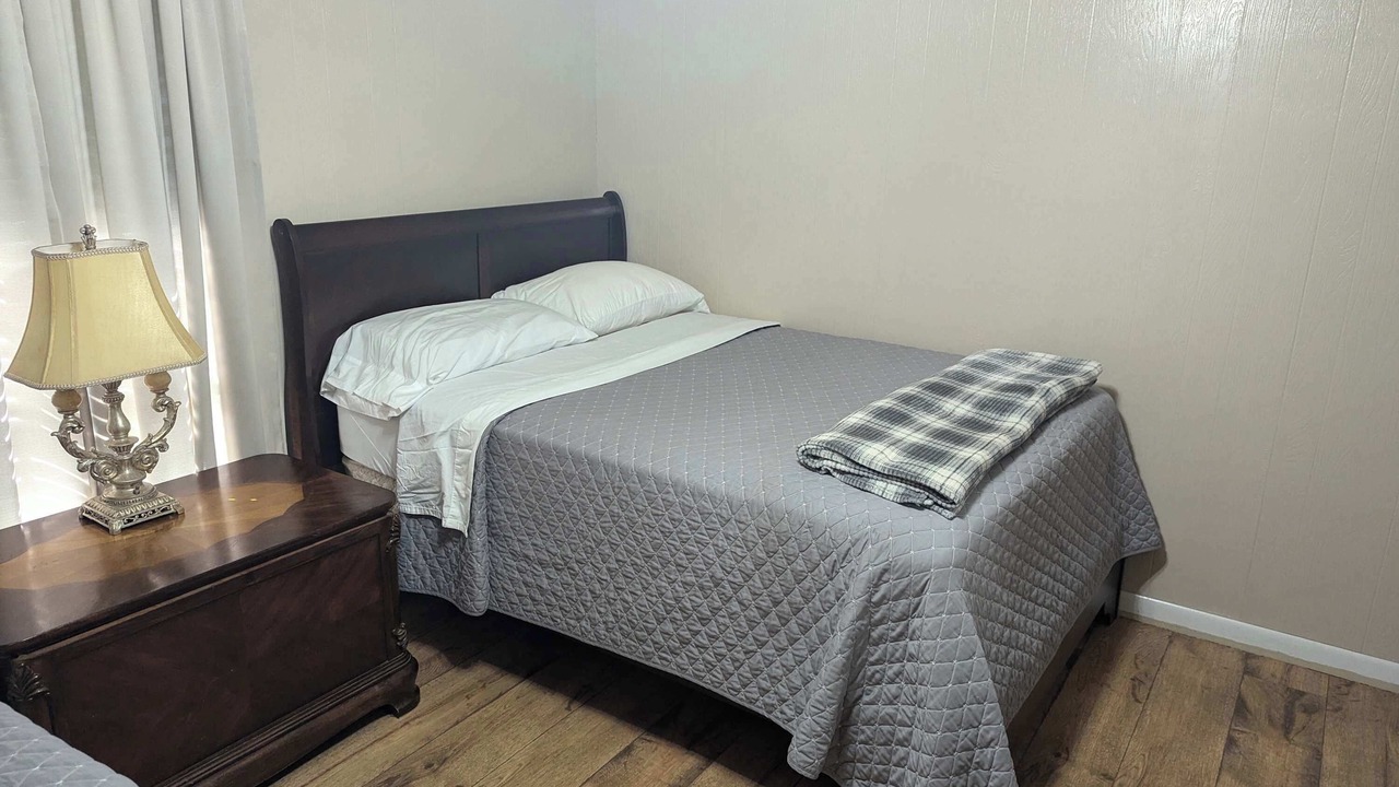 Photo of Bedroom in Moreauville