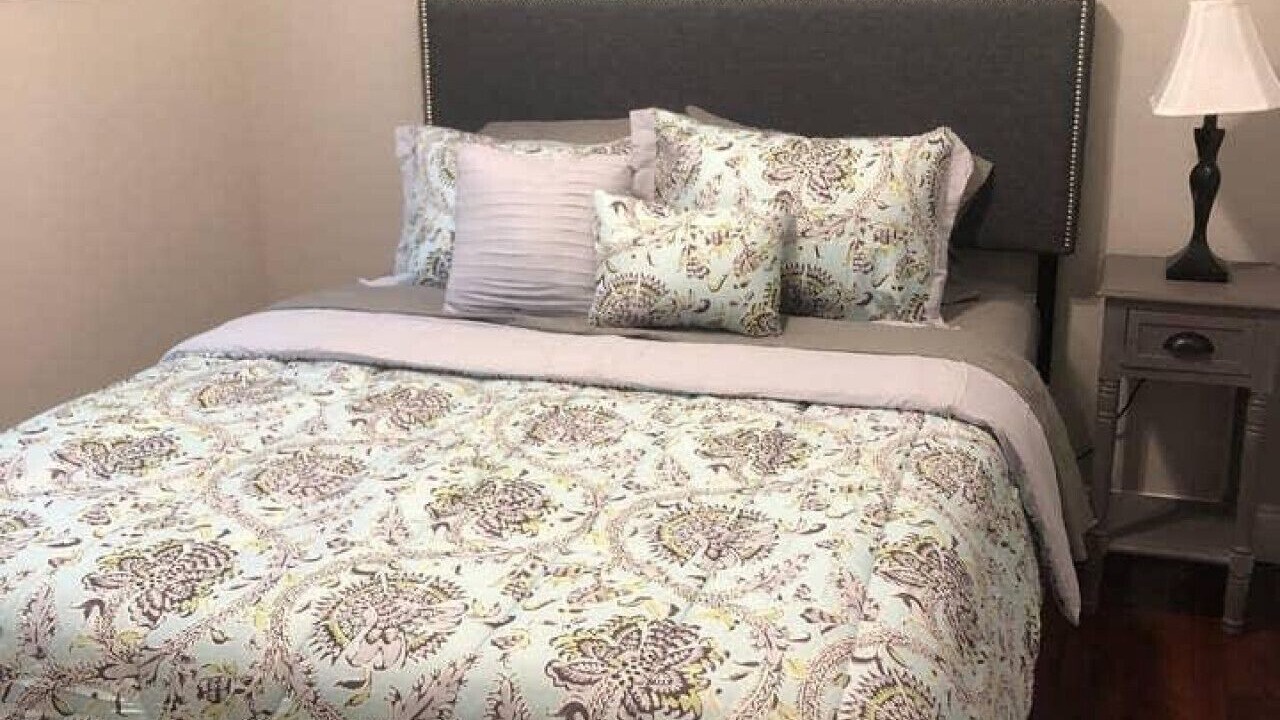 Photo of Bedroom in Holy Cross District