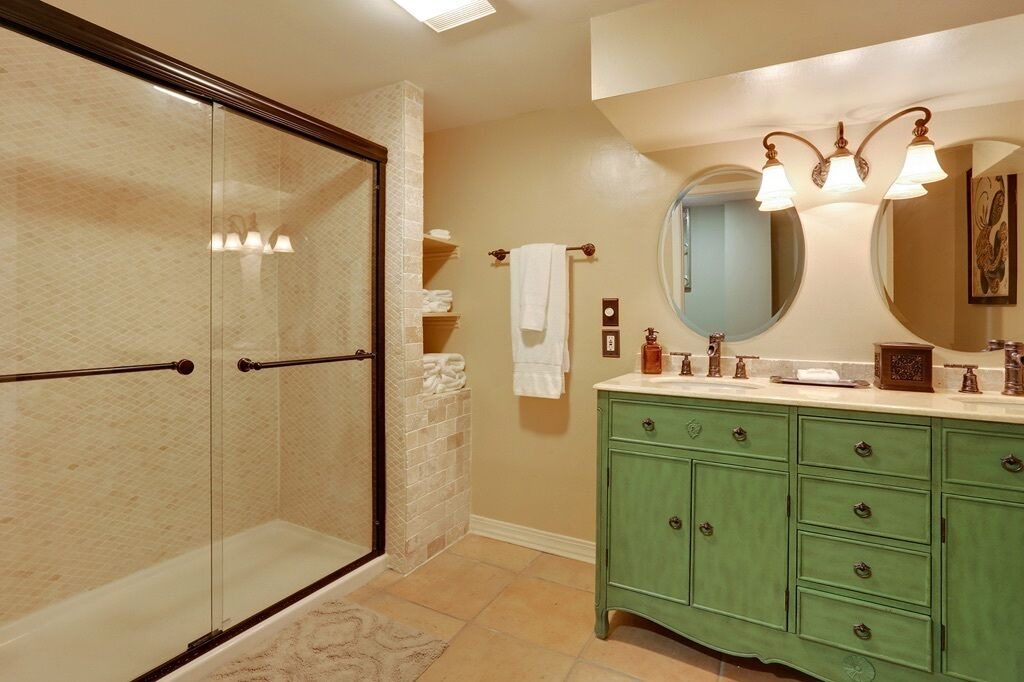 Photo of Bathroom in Audubon