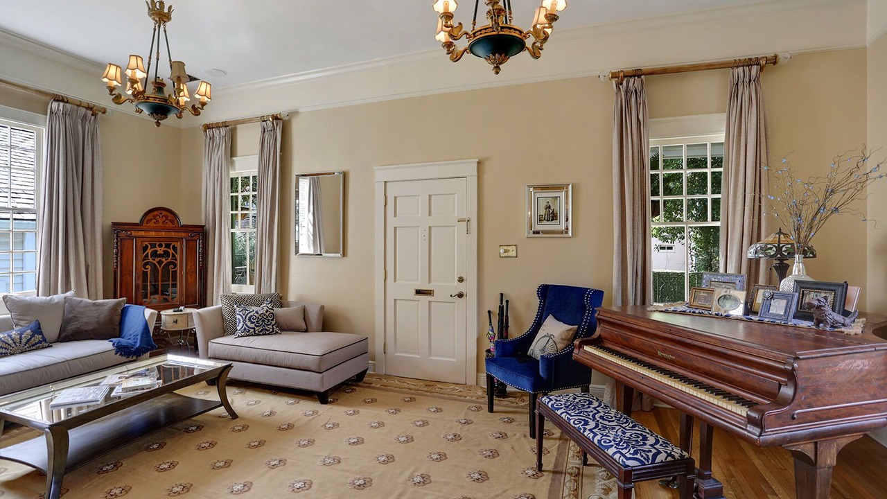 Photo of Bedroom in Audubon