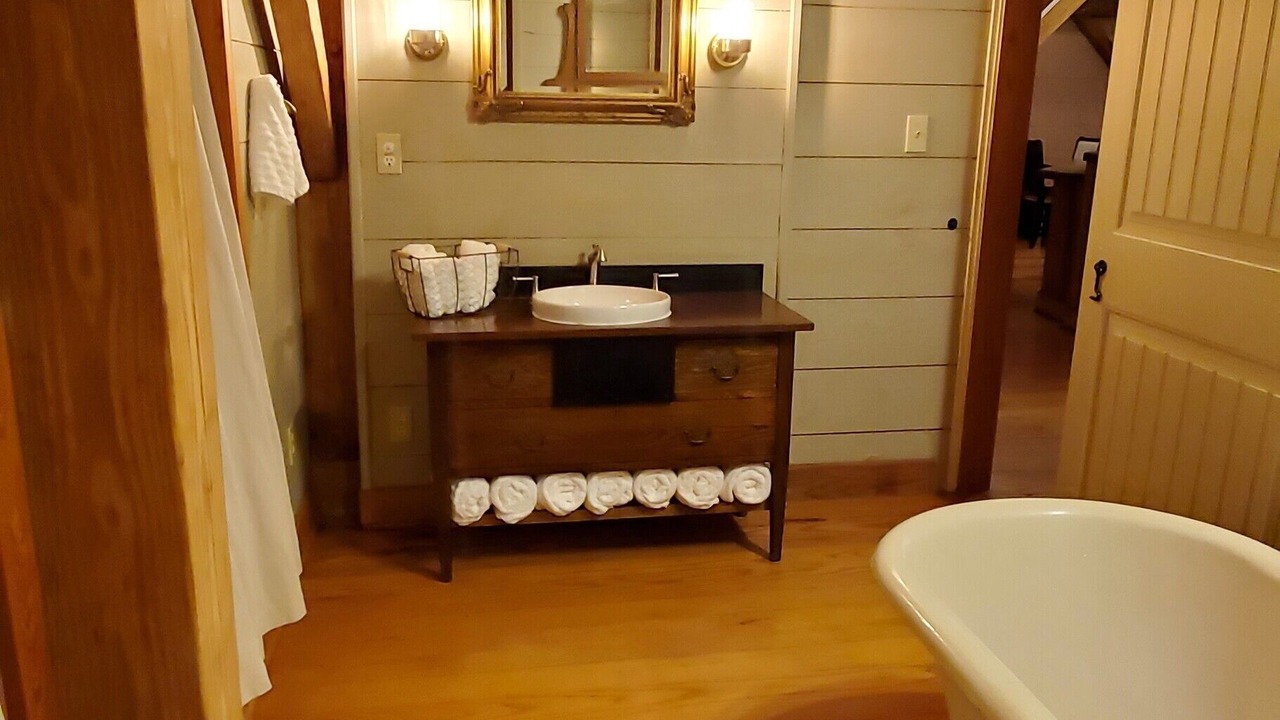 Photo of Bathroom in Lake Charles