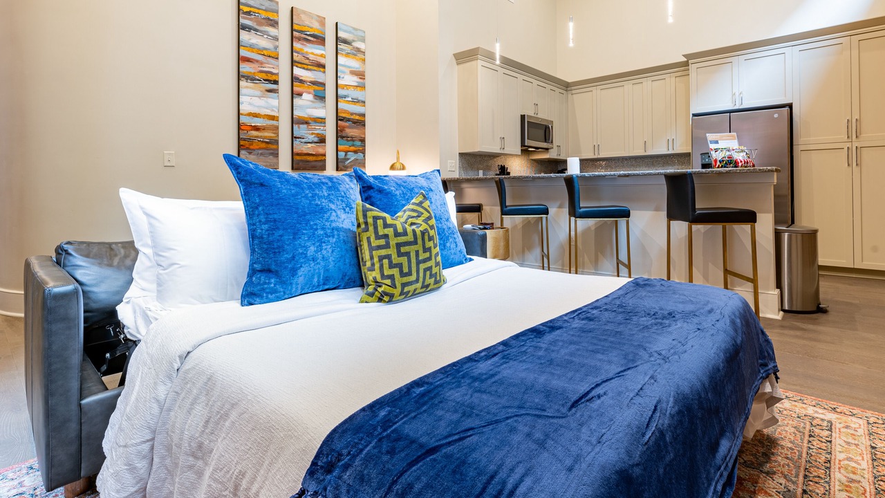 Photo of Bedroom in Central Business District