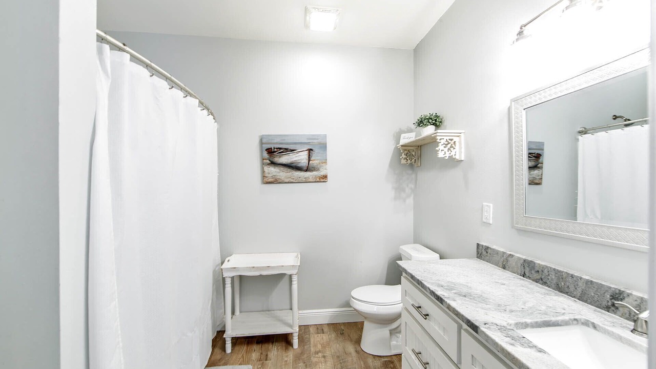 Photo of Bathroom in Golden Meadow