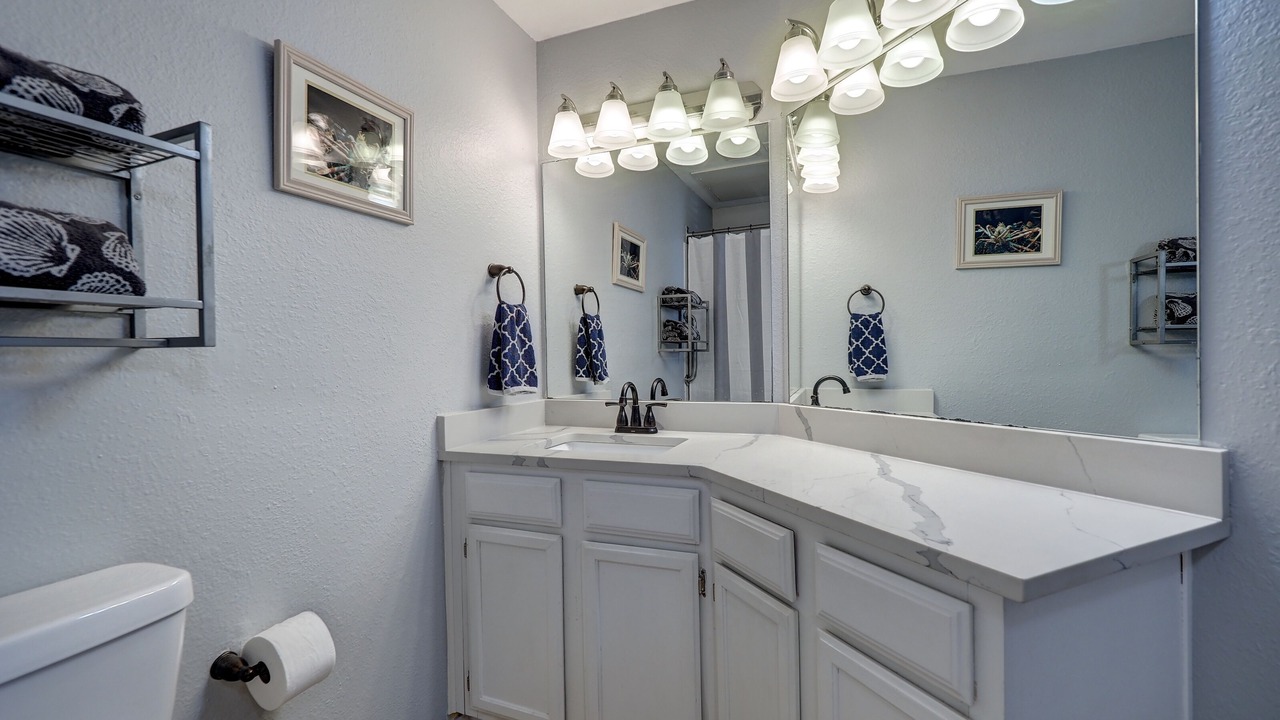 Photo of Bathroom in Corpus Christi