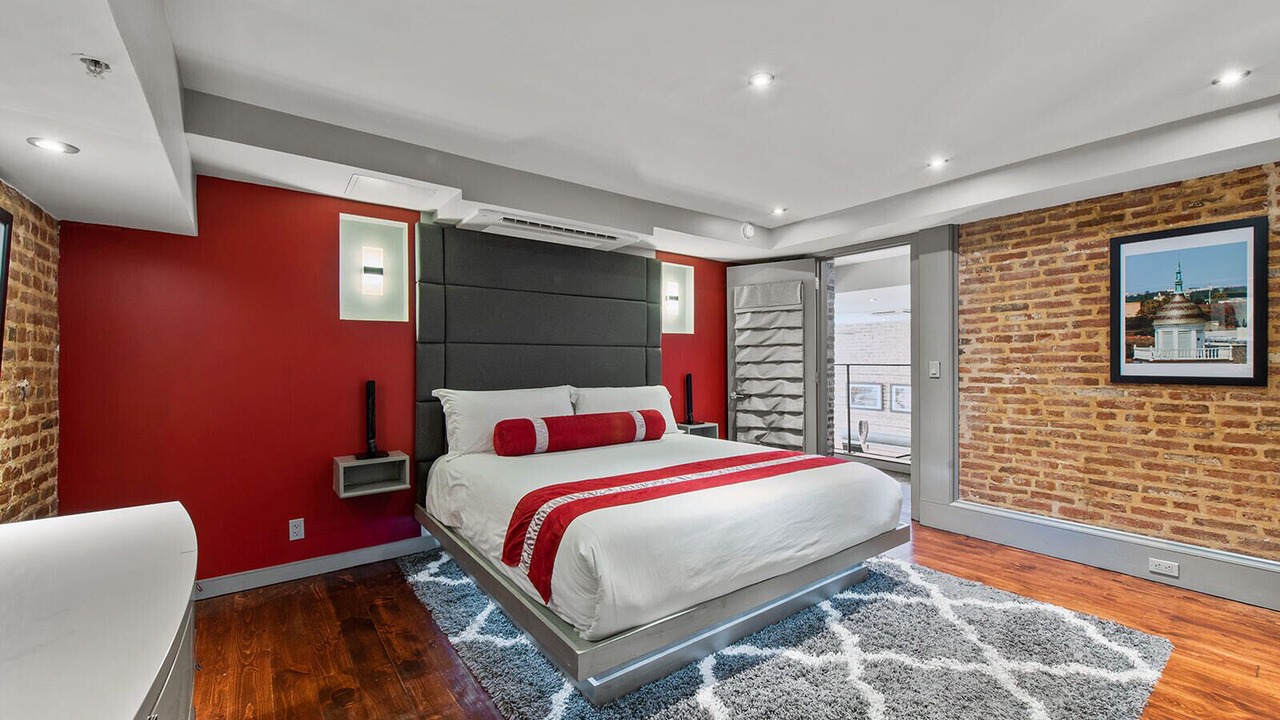 Photo of Bedroom in Central Business District