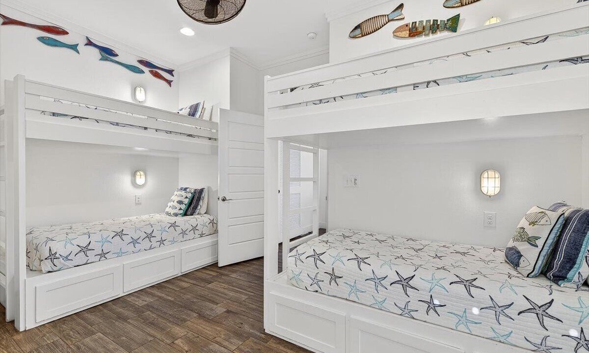 Photo of Bedroom in Cinnamon Shore