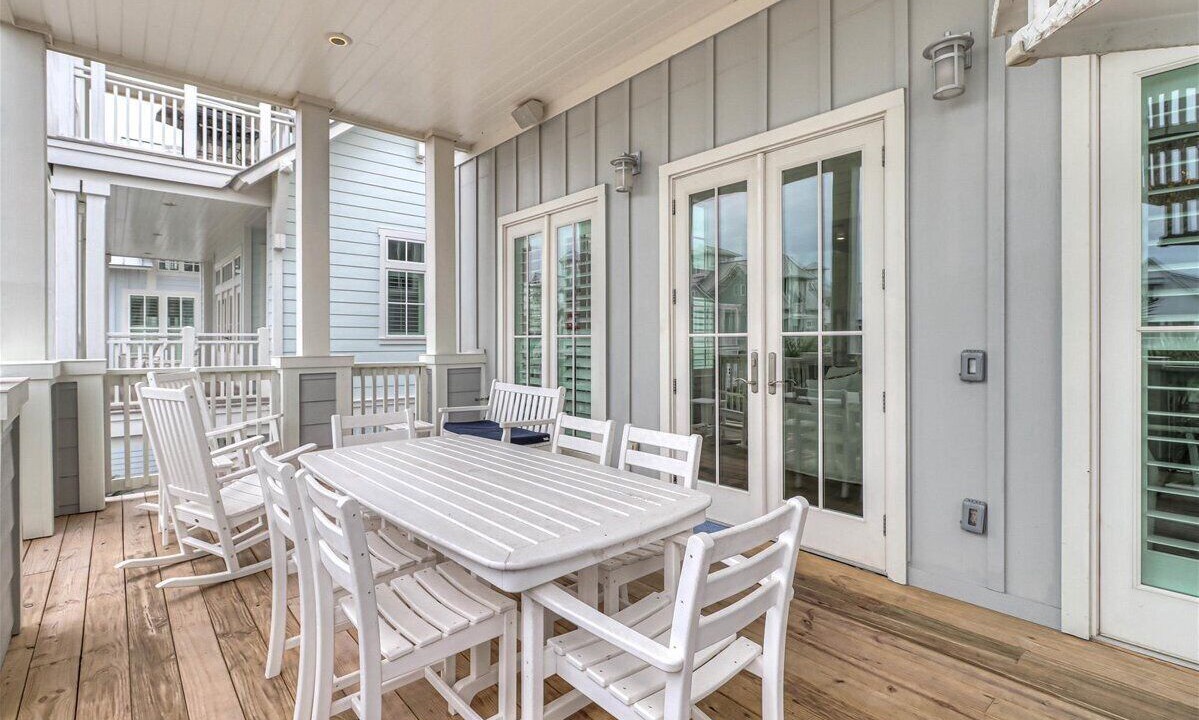 Photo of Patio Balcony in Cinnamon Shore