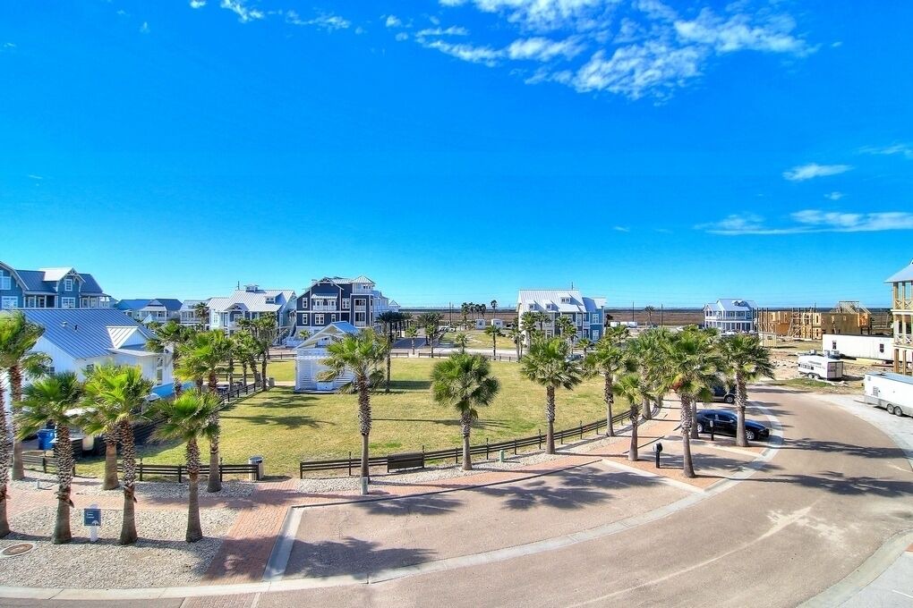 Photo of Patio Balcony in Cinnamon Shore