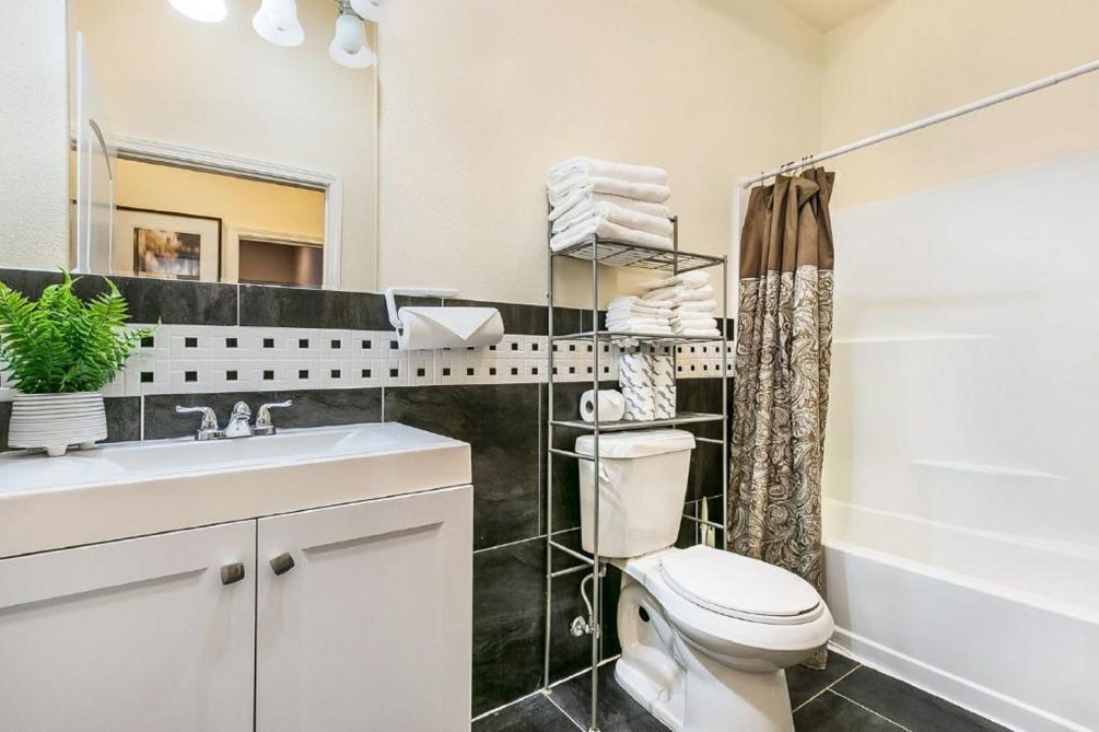 Photo of Bathroom in Faubourg Lafayette