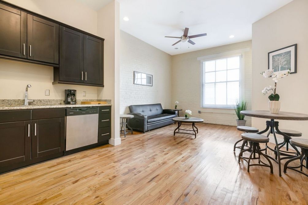 Photo of Livingroom in Central Business District