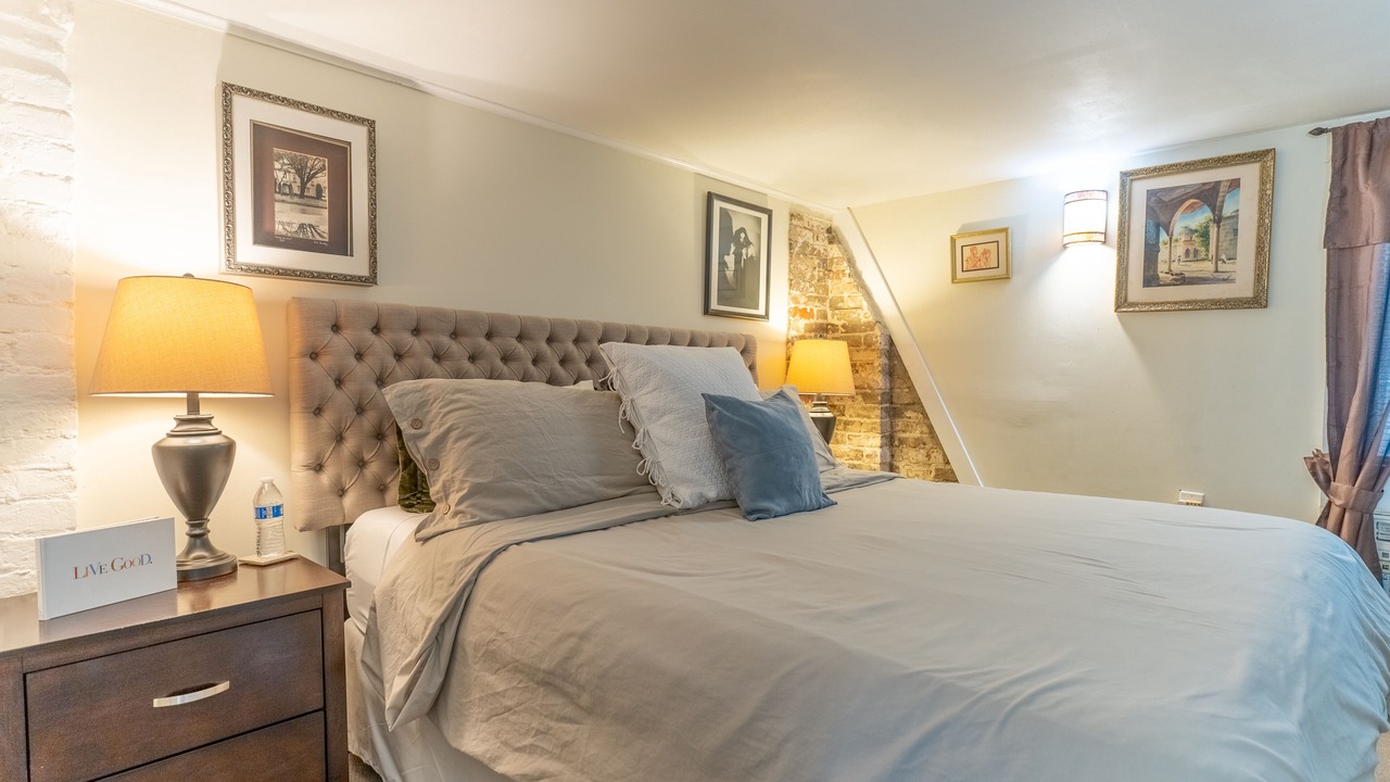 Photo of Bedroom in Audubon
