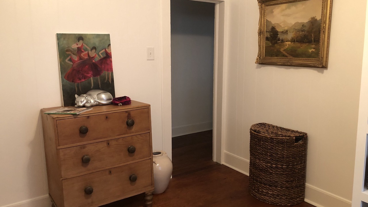 Photo of Bedroom in Abbeville