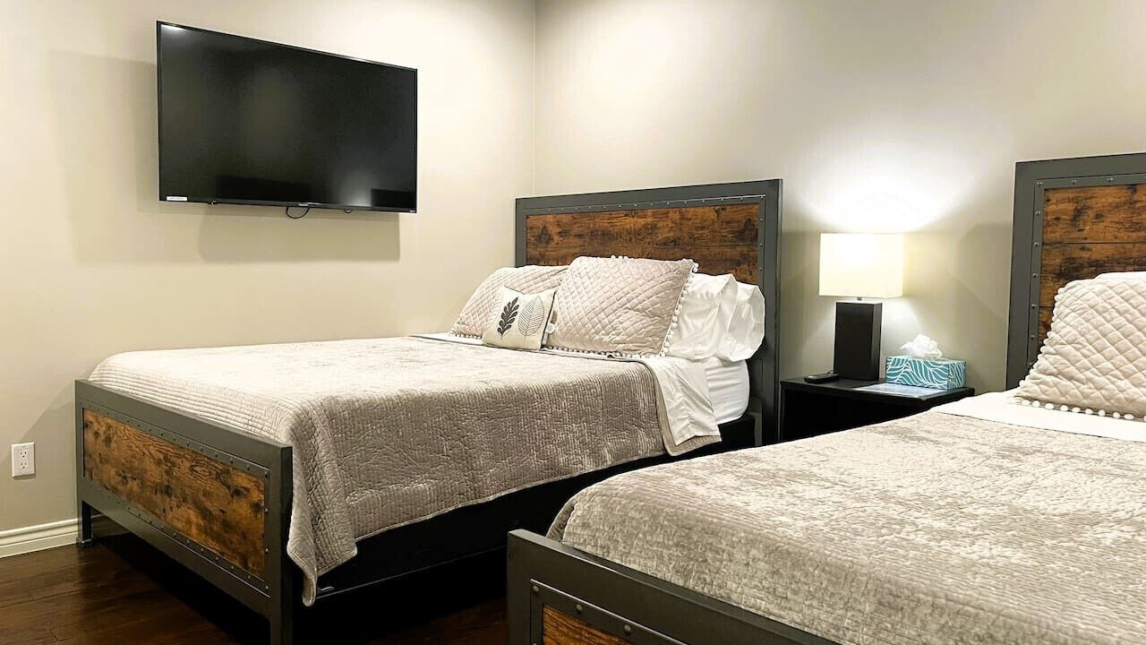 Photo of Bedroom in Park Central