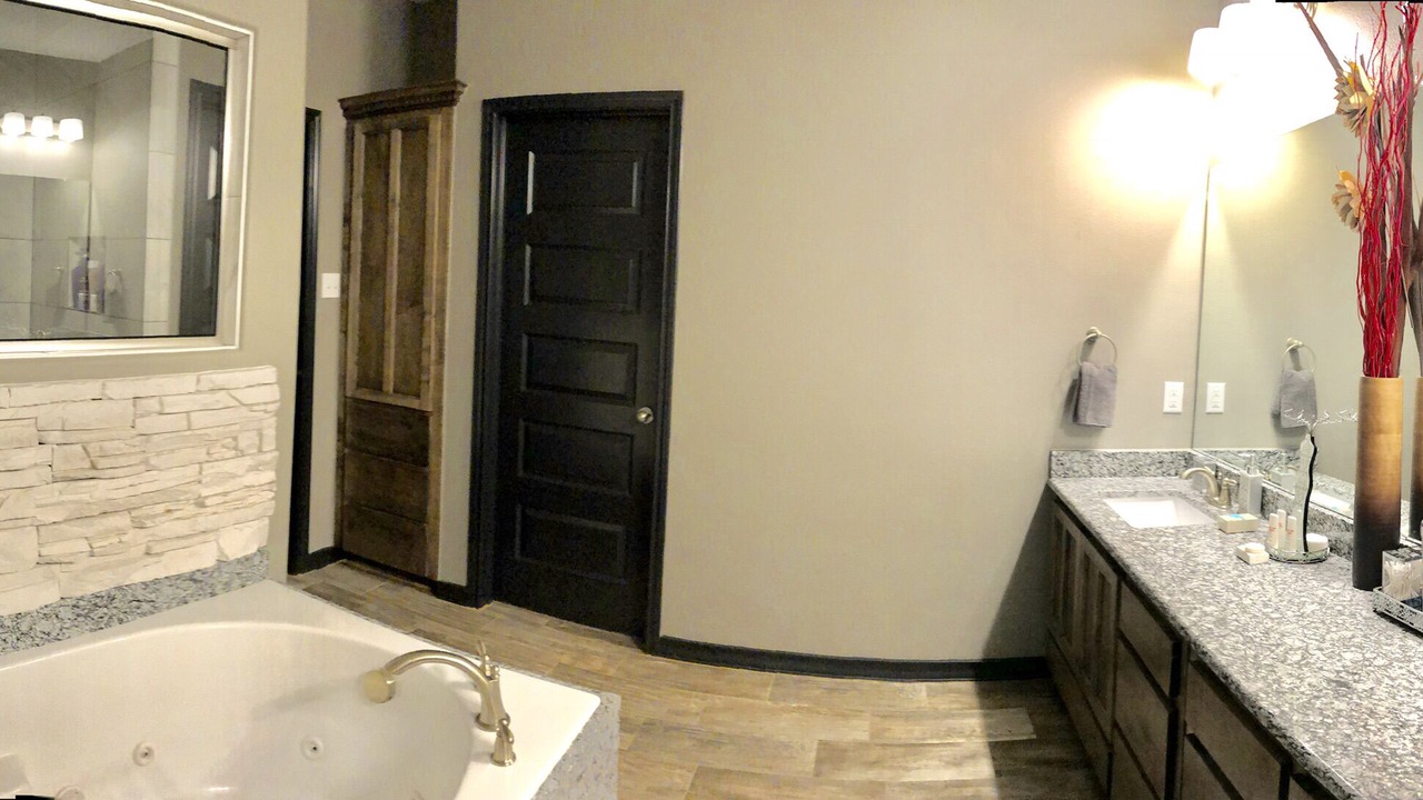 Photo of Bathroom in South Side