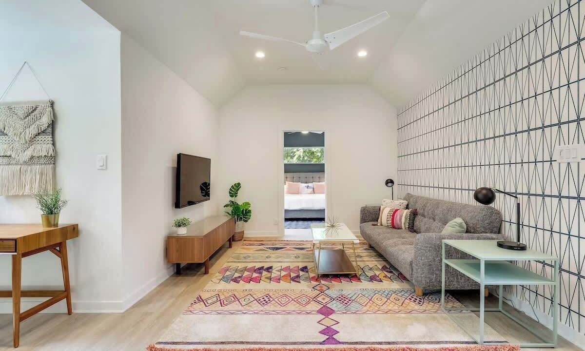 Photo of Bedroom in Greater South River City