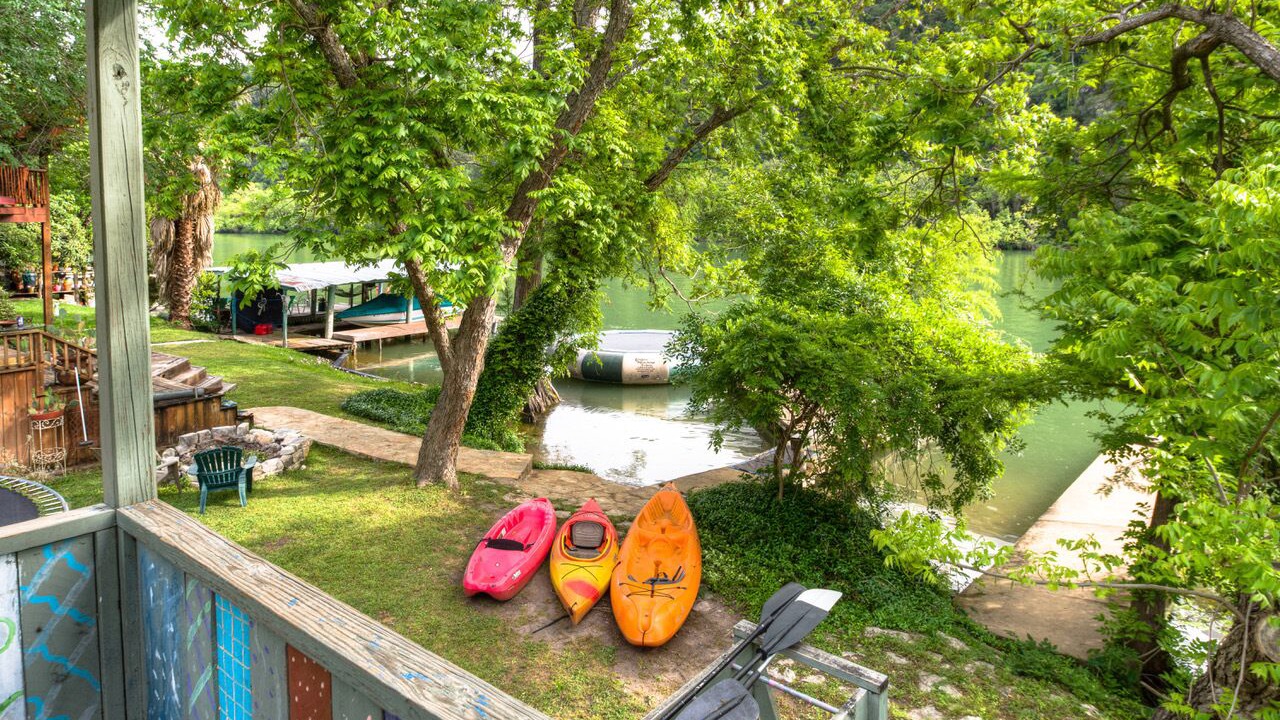 Photo of Outdoor in Lake Austin Village