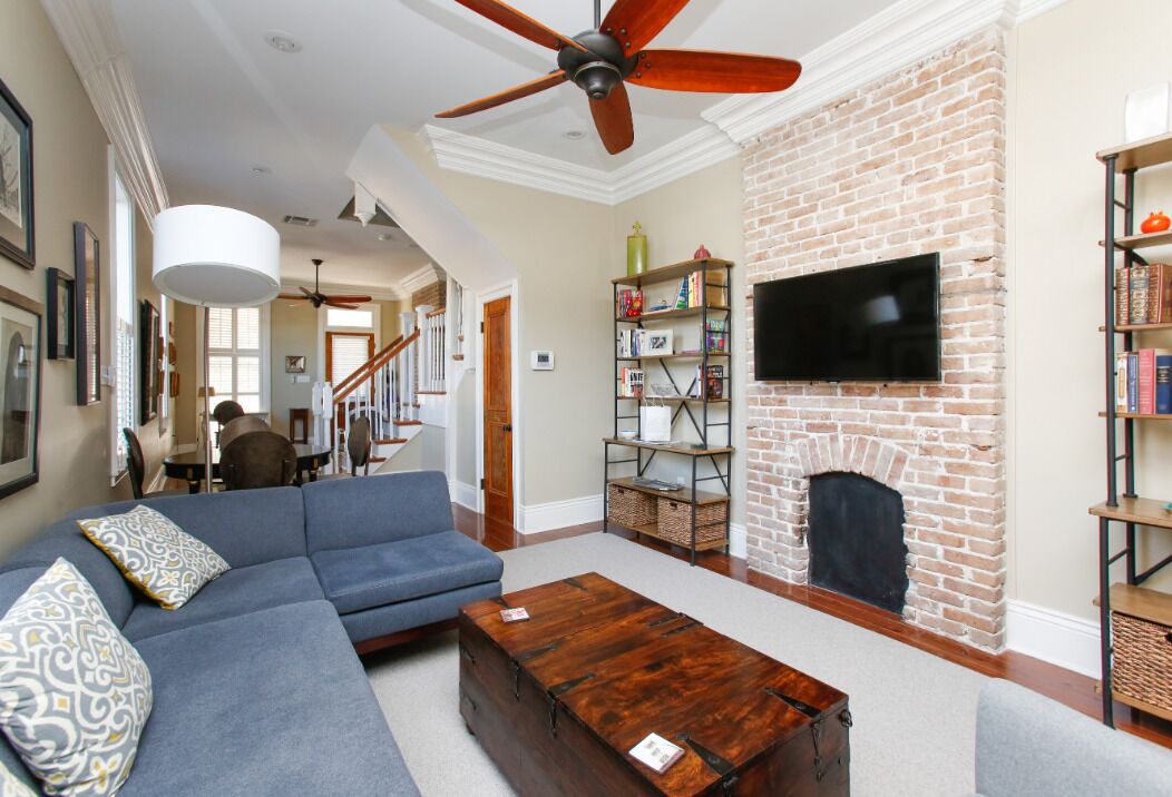 Photo of Livingroom in Uptown Historic District