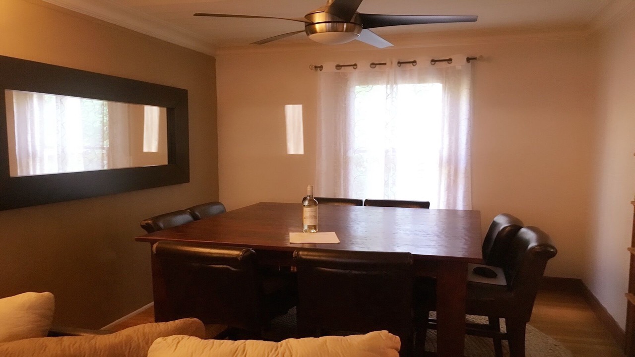 Photo of Livingroom in Greater South River City