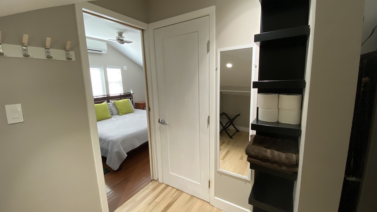 Photo of Bedroom in South River City