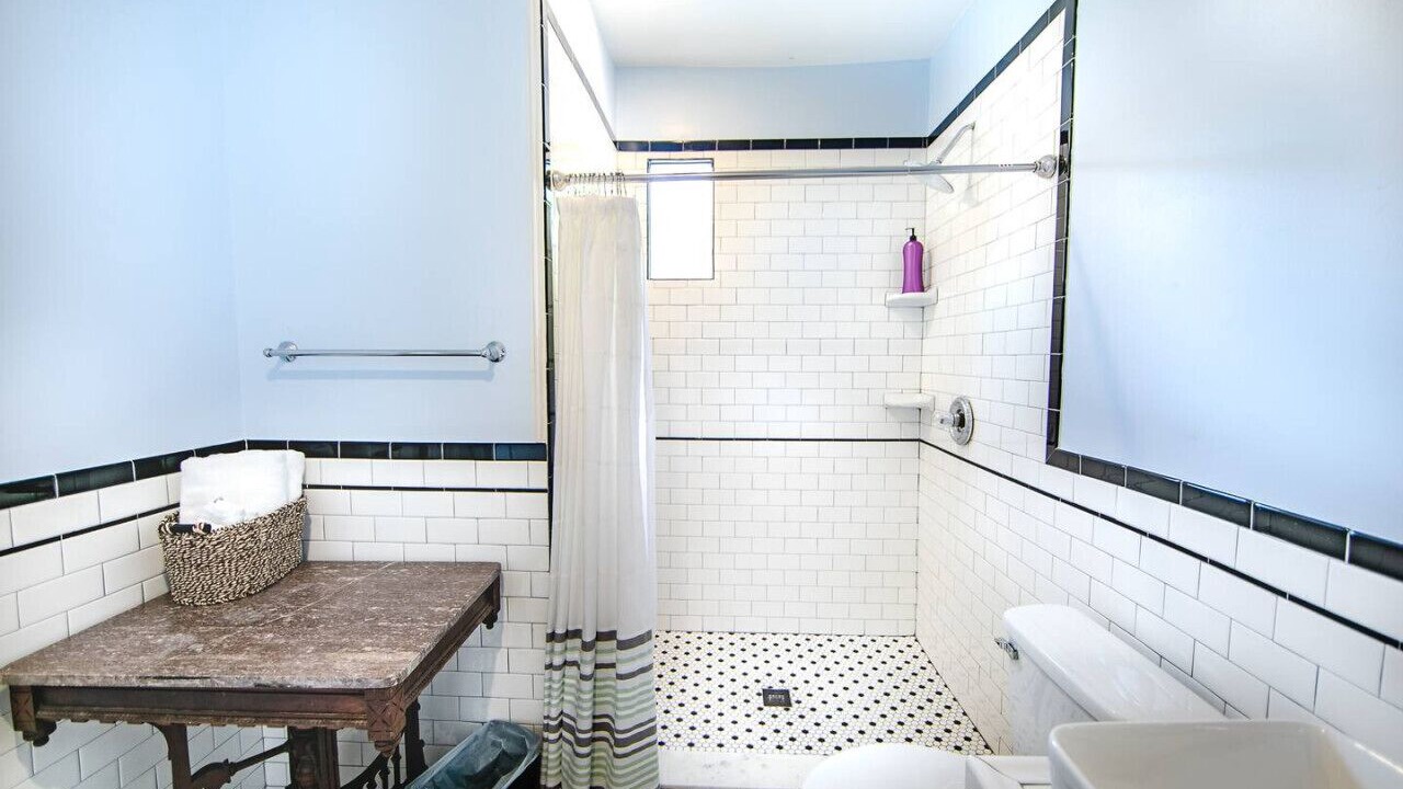 Photo of Bathroom in Treme