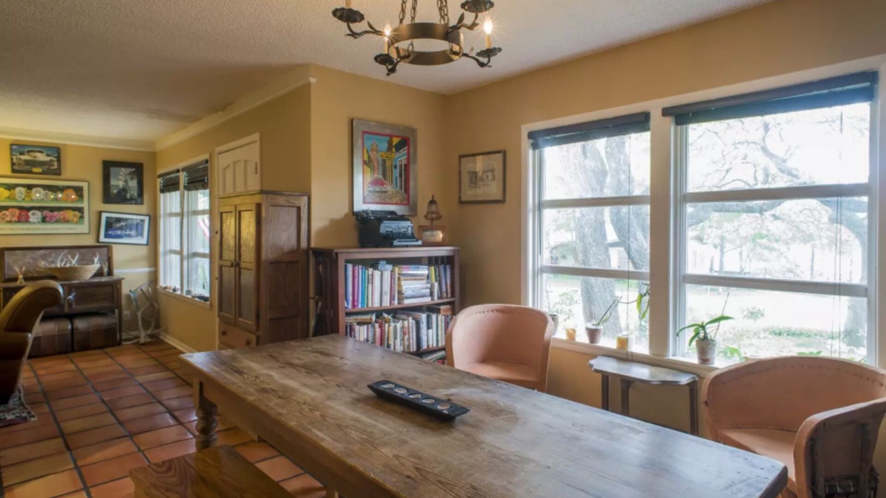 Photo of Livingroom in Zilker