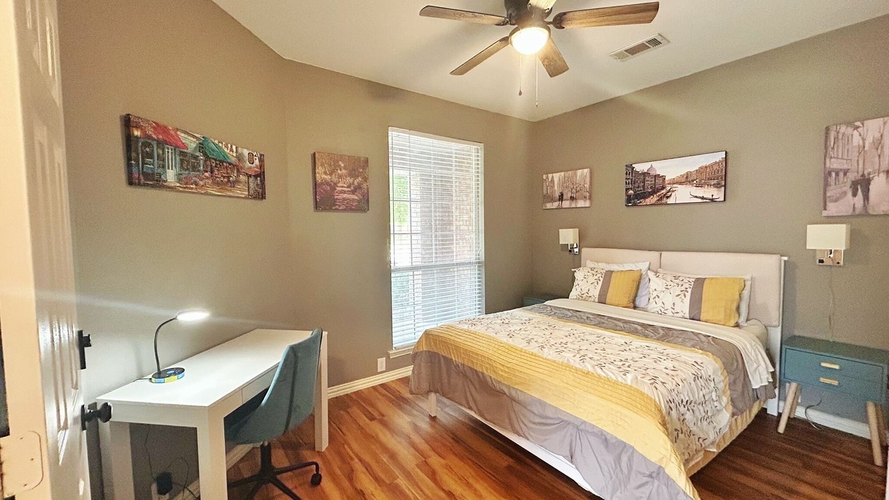 Photo of Bedroom in Frisco
