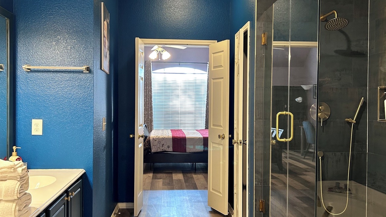 Photo of Bathroom in Frisco