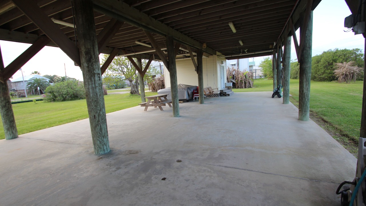 Photo of Others in Grand Isle