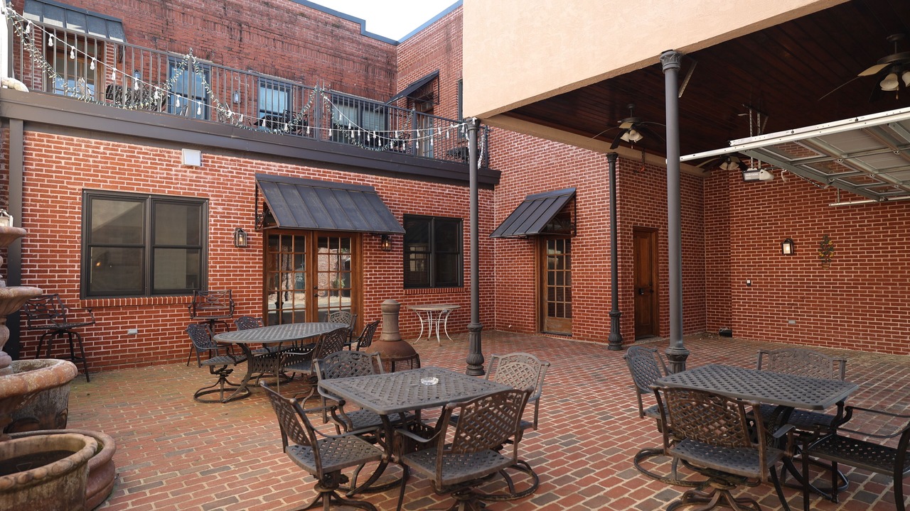 Photo of Outdoor in Downtown Historic