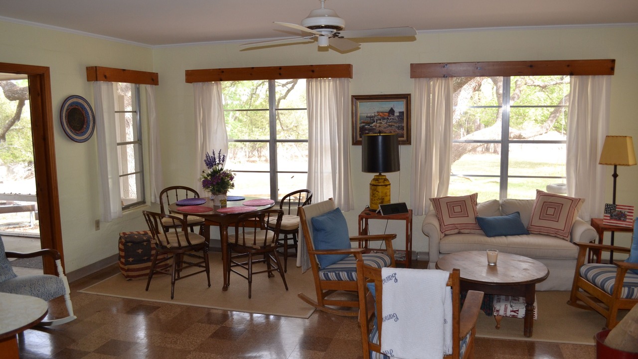 Photo of Livingroom in Hunt