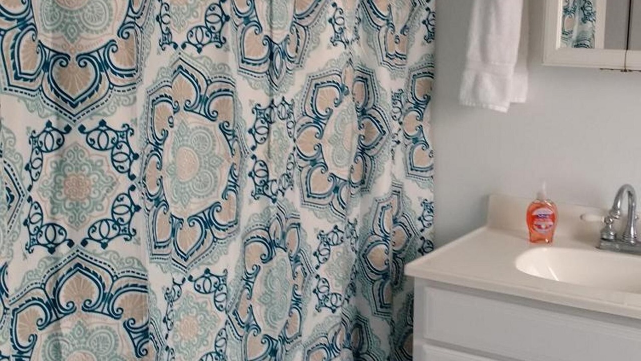 Photo of Bathroom in Marlyville - Fontainebleau
