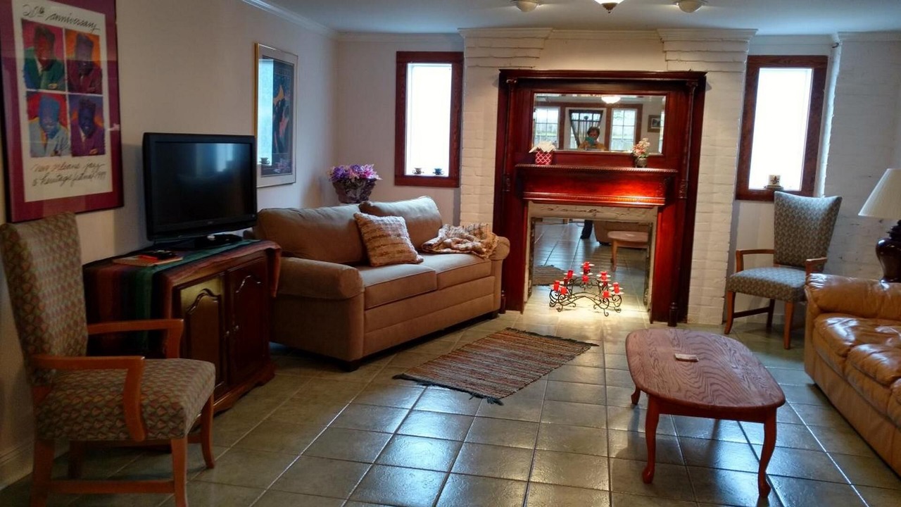 Photo of Livingroom in Marlyville - Fontainebleau