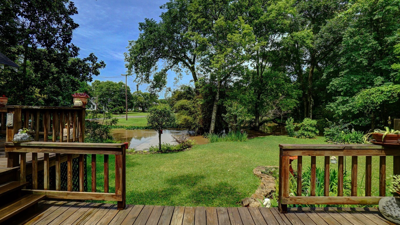 Photo of Outdoor in Abbeville