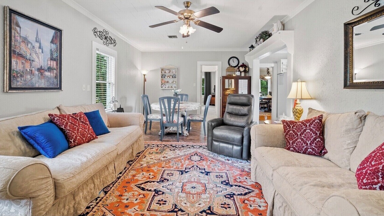Photo of Livingroom in Abbeville