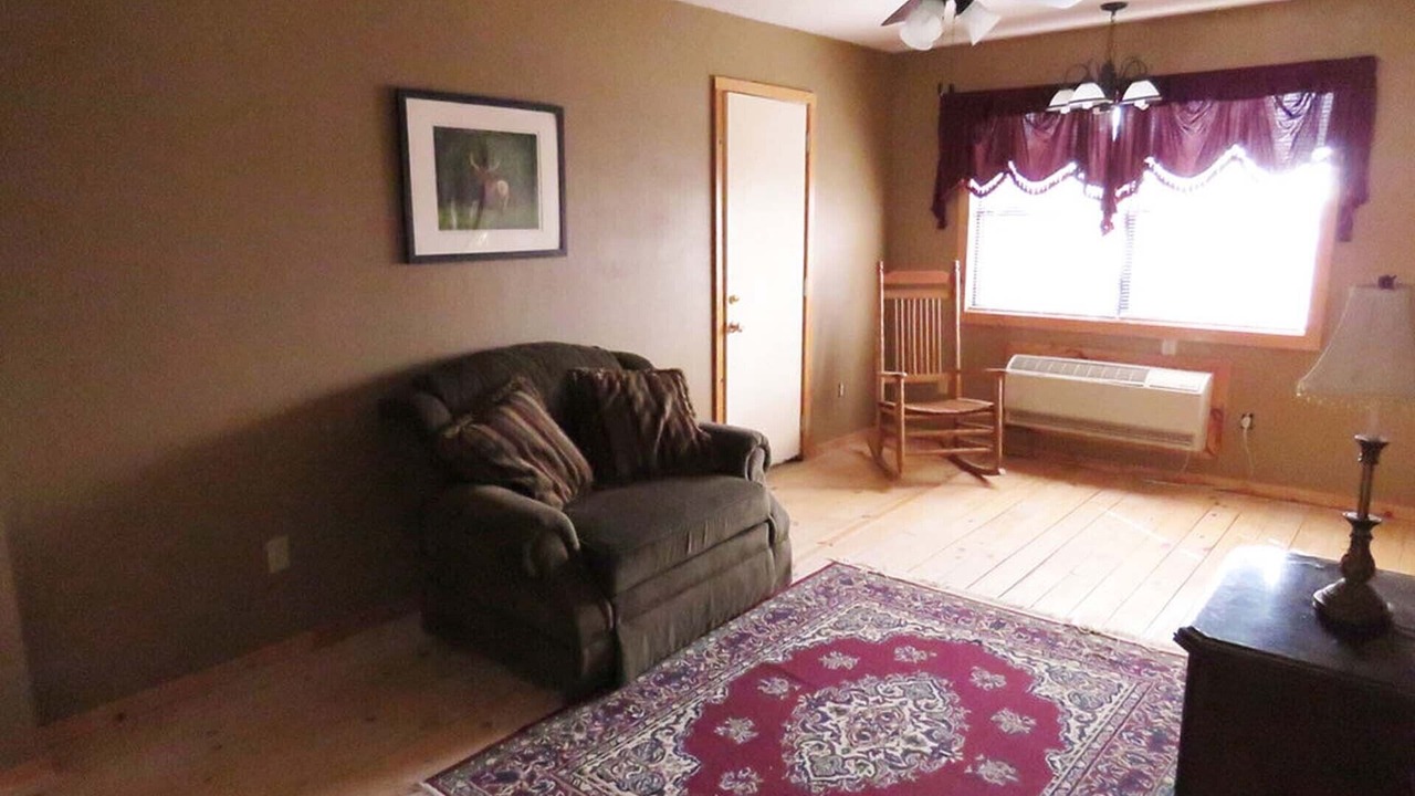 Photo of Livingroom in Jasper