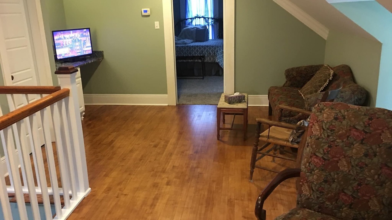 Photo of Livingroom in East Natchitoches
