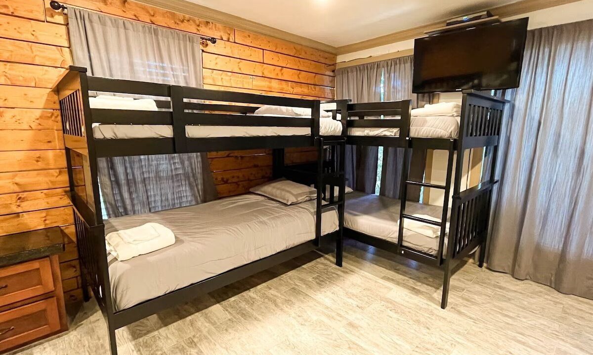 Photo of Bedroom in Lakeway
