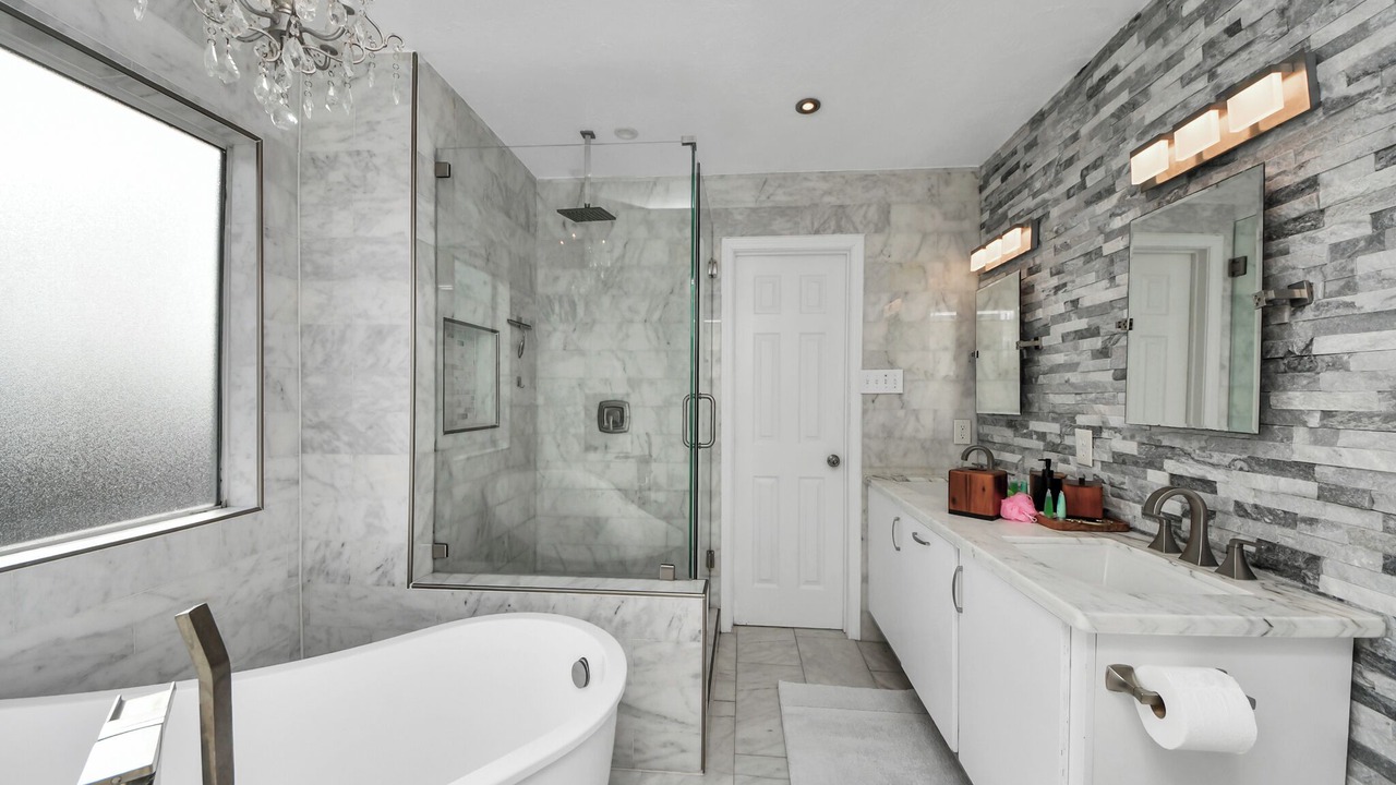 Photo of Bathroom in Barker