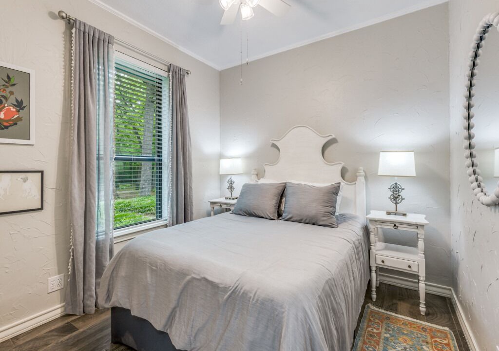 Photo of Bedroom in Whitesboro