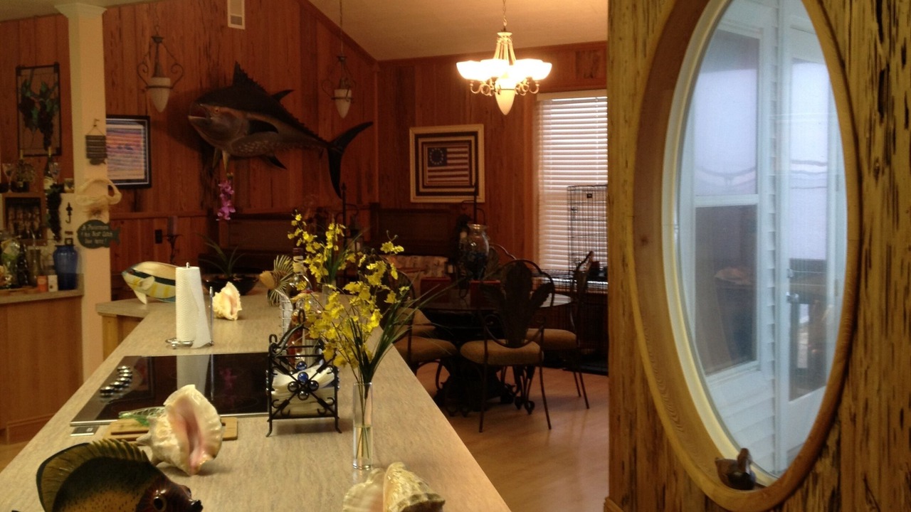 Photo of Others in Grand Isle