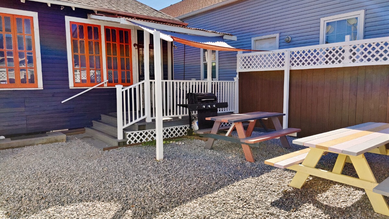 Photo of Outdoor in Mid-City