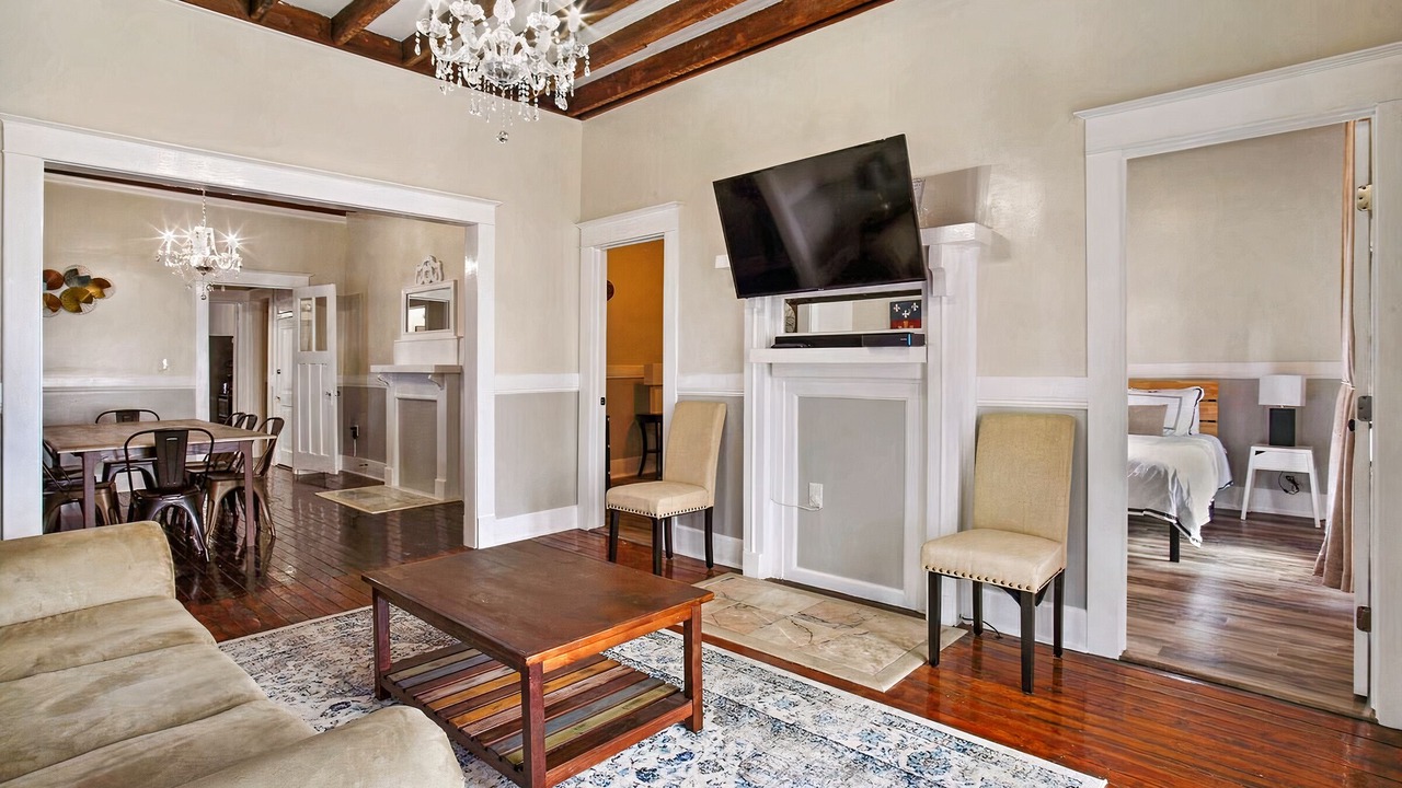 Photo of Bedroom in Mid-City