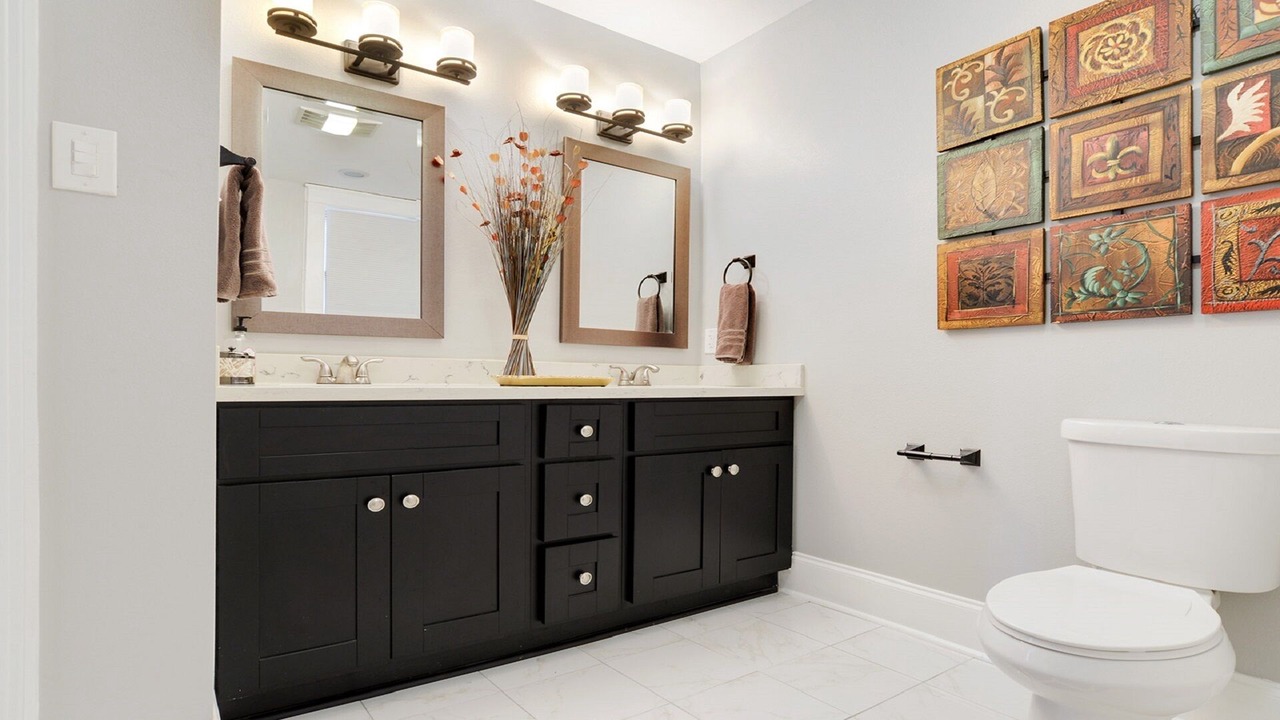 Photo of Bathroom in Leonidas