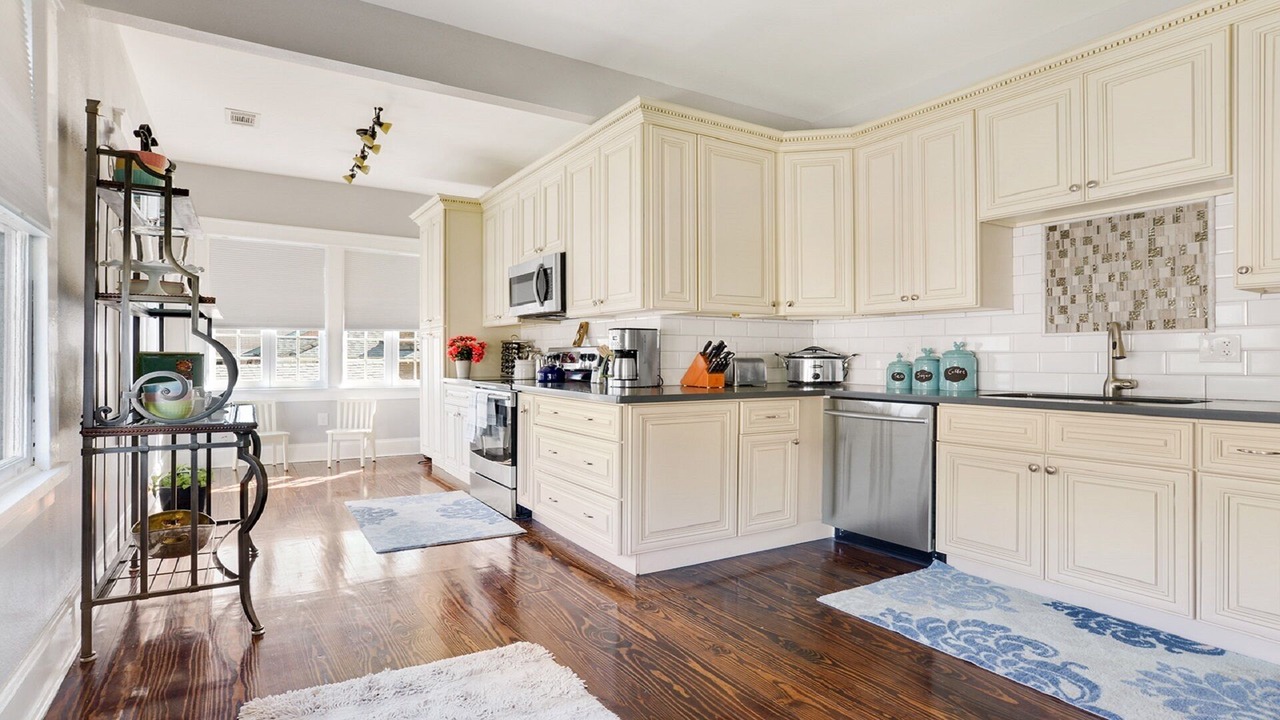 Photo of Kitchen in Leonidas