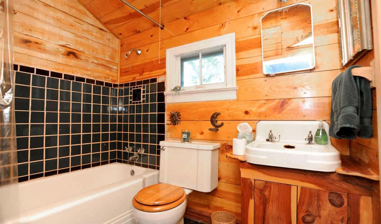 Photo of Bathroom in Tarrytown