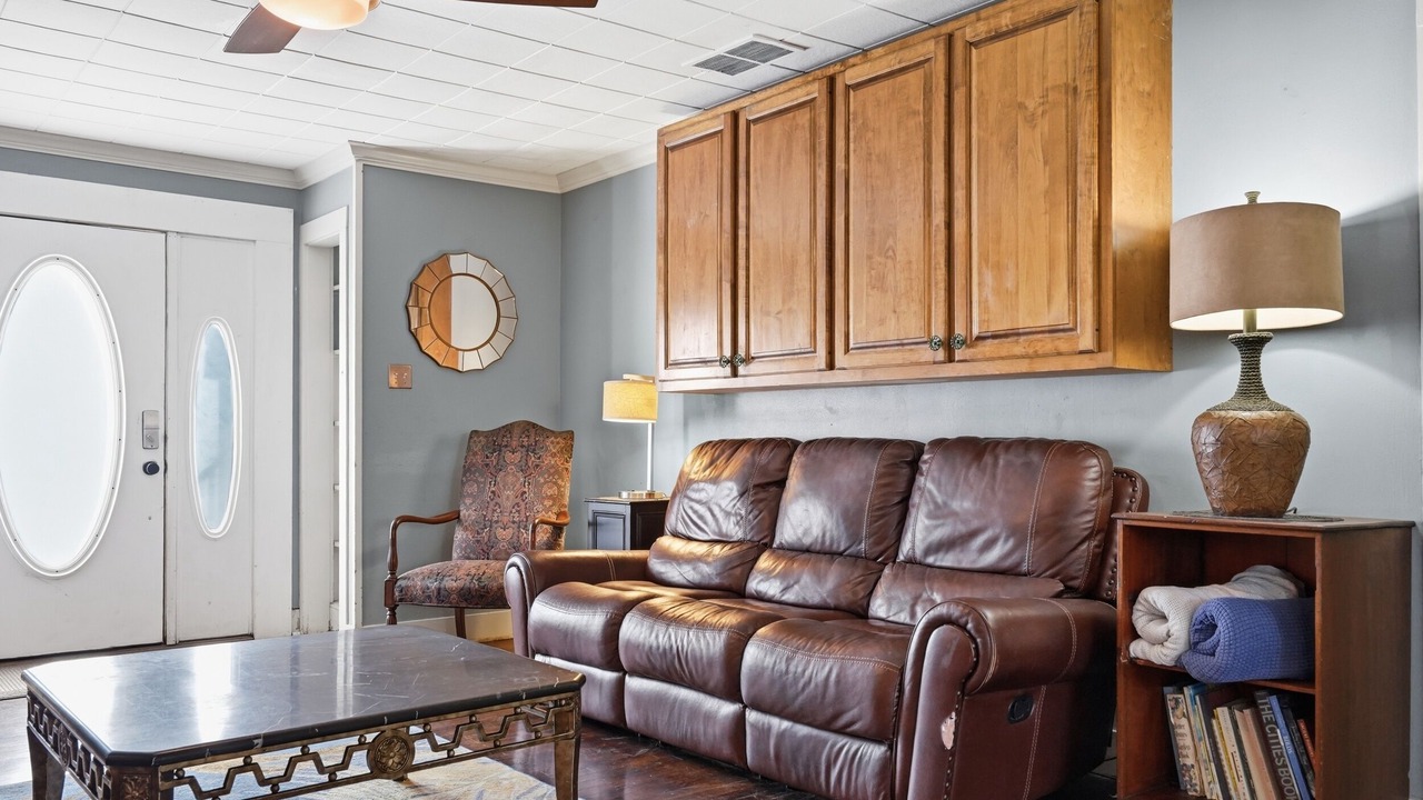 Photo of Livingroom in Lafayette